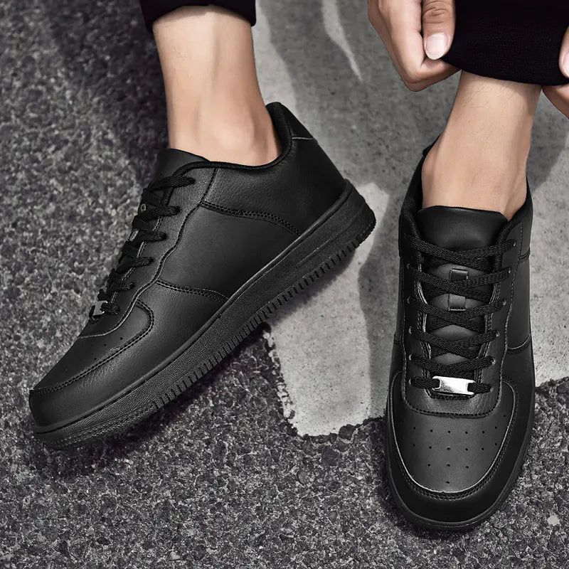 Valden Essenzielle Sneakers